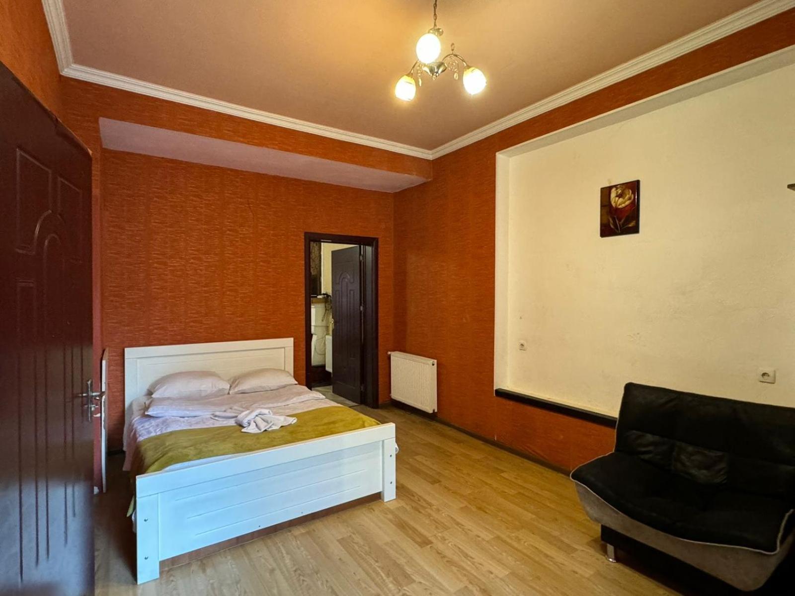 Benene'S Apartments Tbilisi Exterior foto